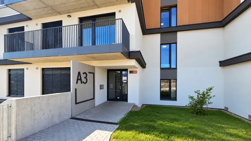 Pronájem bytu 2+kk, Praha, Haenkeho, 43 m2
