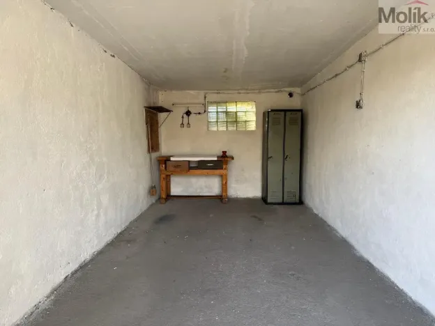Pronájem garáže, Most, Pod Těžní věží, 24 m2