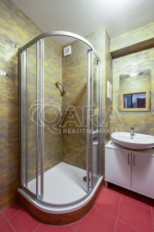 Pronájem bytu 1+kk, Strakonice - Strakonice I, Jezerní, 31 m2