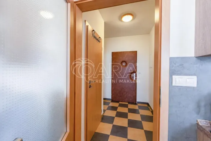 Pronájem bytu 1+kk, Strakonice - Strakonice I, Jezerní, 31 m2