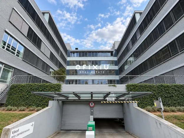 Pronájem kanceláře, Praha - Dejvice, Evropská, 1045 m2