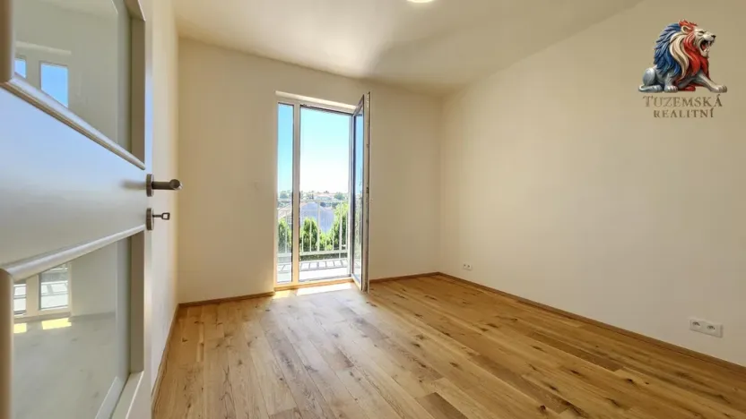 Prodej bytu 2+kk, Bystřice nad Pernštejnem, Masarykovo náměstí, 65 m2