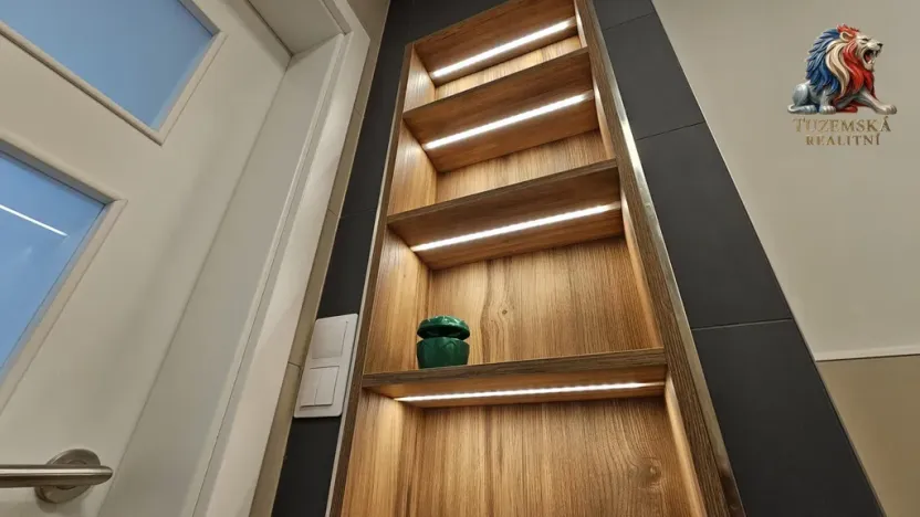 Prodej bytu 2+kk, Bystřice nad Pernštejnem, Masarykovo náměstí, 65 m2