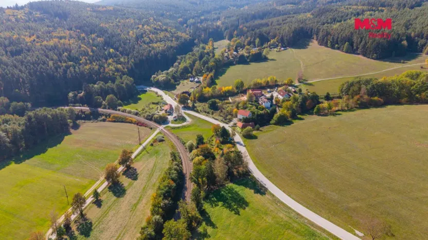 Prodej pozemku pro bydlení, Zlatá Koruna - Plešovice, 1647 m2