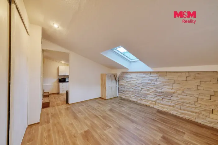 Pronájem bytu 1+1, Mariánské Lázně, Třebízského, 29 m2