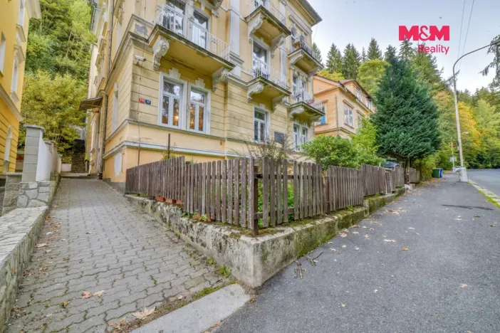 Pronájem bytu 1+1, Mariánské Lázně, Třebízského, 29 m2