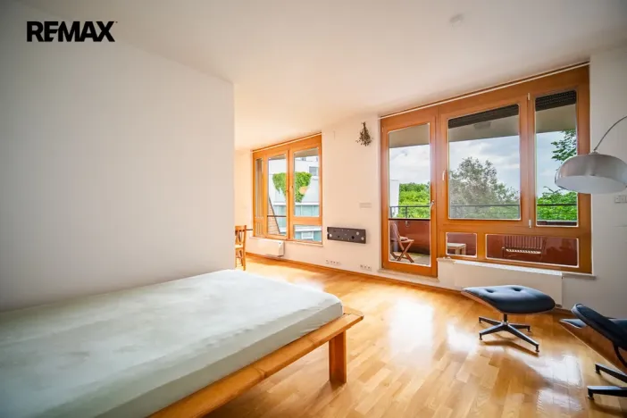 Pronájem bytu 2+kk, Praha - Smíchov, Pod Hybšmankou, 53 m2