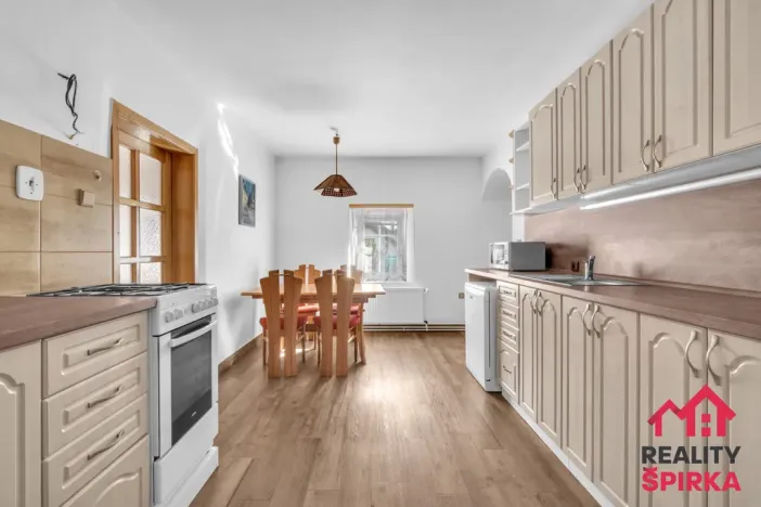 Prodej rodinného domu, Lukavice, 213 m2