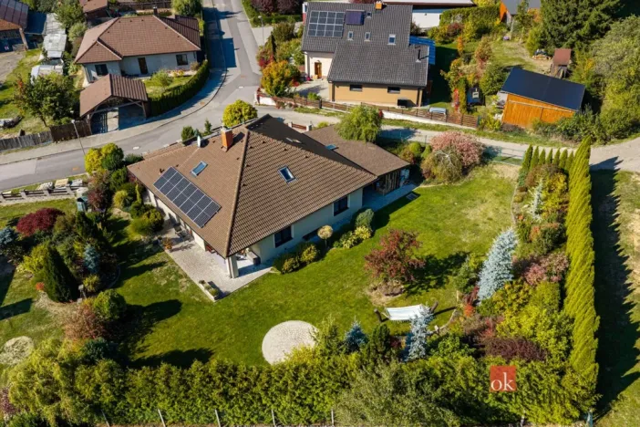 Prodej rodinného domu, Kamenice - Kamenička, 195 m2