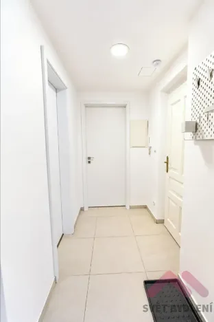 Pronájem bytu 2+kk, Praha - Žižkov, Kubelíkova, 44 m2