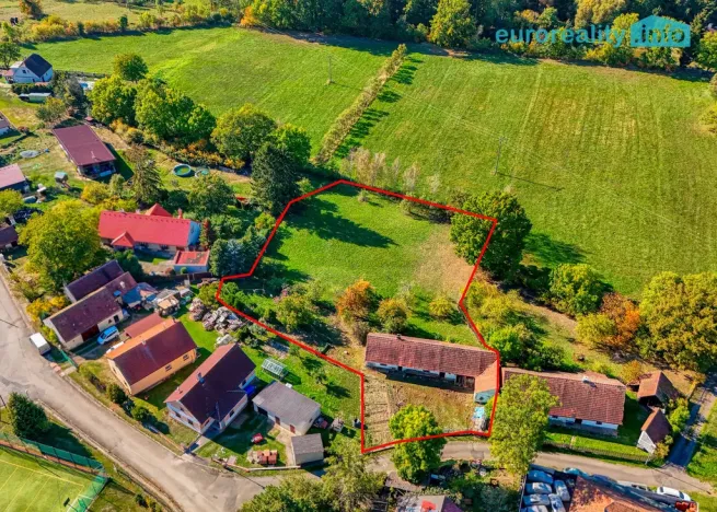 Prodej pozemku pro bydlení, Chocenice, 3282 m2