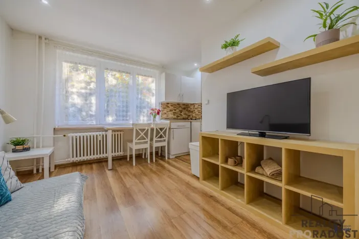 Pronájem bytu 1+kk, Ostrava, Bajkalská, 25 m2