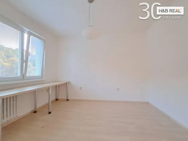 Pronájem bytu 2+1, Vsetín, Jasenická, 52 m2