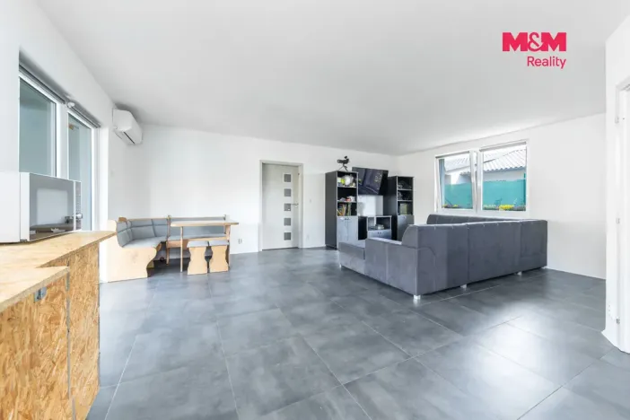 Prodej rodinného domu, Holubice, 114 m2
