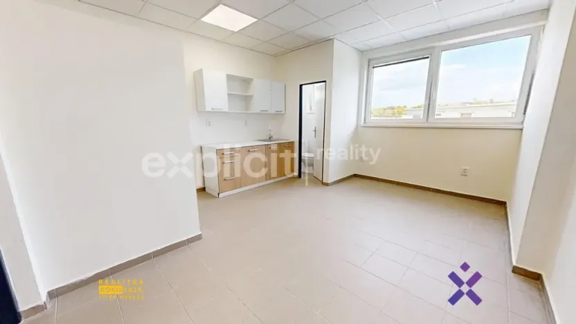 Pronájem bytu 1+kk, 27 m², Dostihová, Slušovice