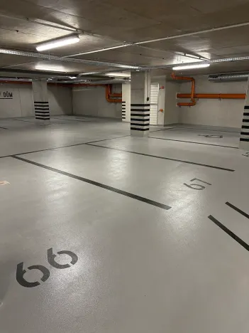 Pronájem garážového stání, Brno, Bratislavská, 14 m2