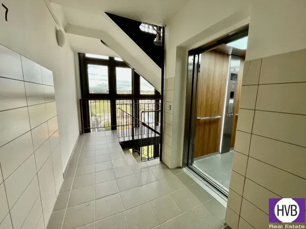 Prodej bytu 2+kk, Praha - Stodůlky, V hůrkách, 53 m2