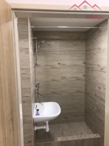 Prodej bytu 2+1, Chomutov, Dřínovská, 62 m2
