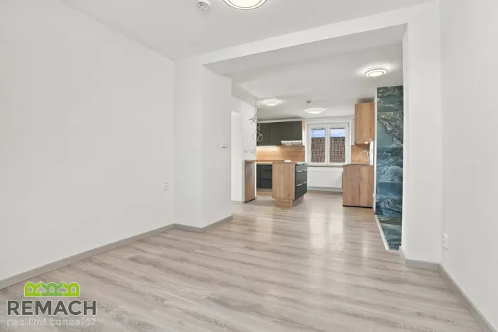 Pronájem bytu 4+kk, Hvozdná, K Větřáku, 102 m2