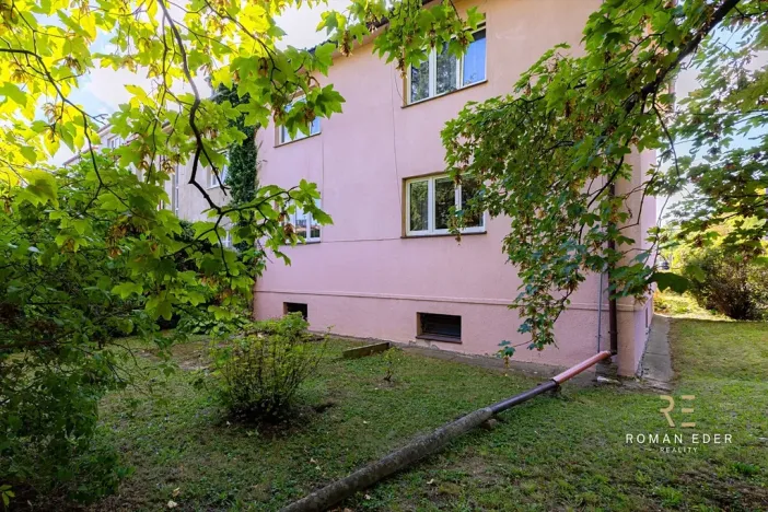 Prodej vícegeneračního domu, Praha - Liboc, Hostouňská, 278 m2