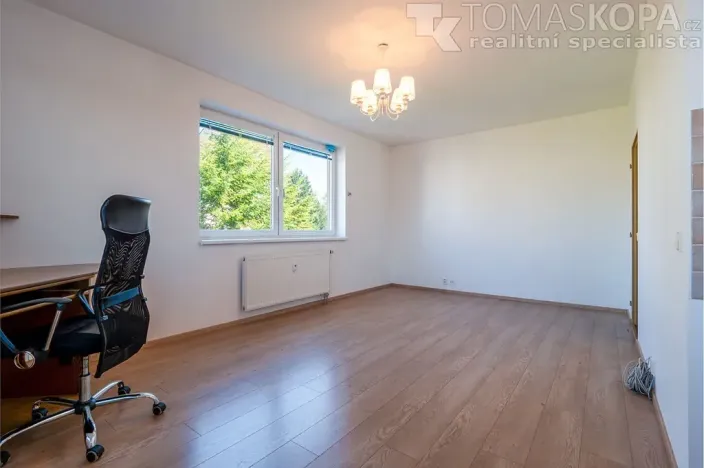 Pronájem bytu 1+kk, Odolena Voda, Pod Tvrzí, 42 m2