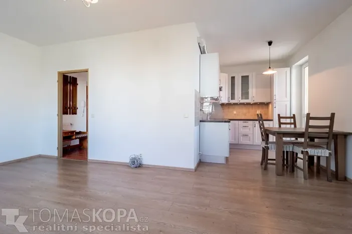 Pronájem bytu 1+kk, Odolena Voda, Pod Tvrzí, 42 m2