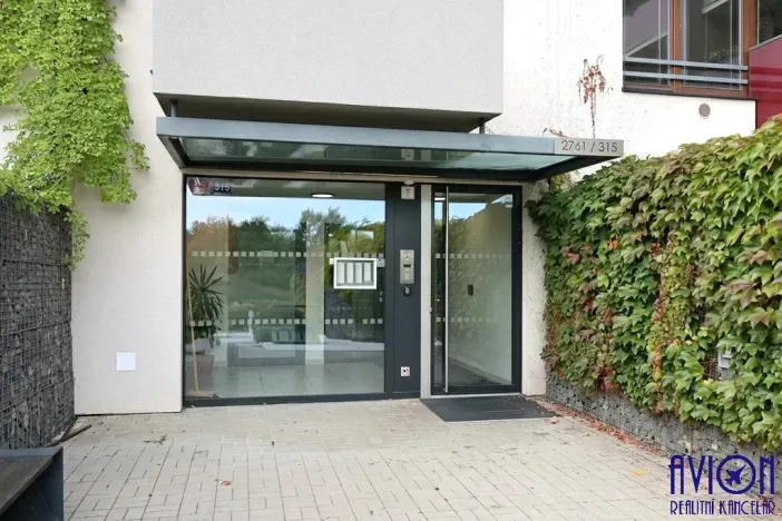 Pronájem bytu 2+kk, Praha - Stodůlky, Plzeňská, 50 m2