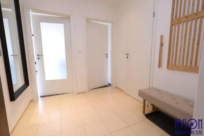 Pronájem bytu 2+kk, Praha - Stodůlky, Plzeňská, 50 m2