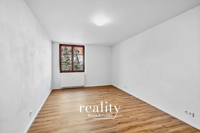 Pronájem bytu 2+kk, Znojmo, Dolní Česká, 50 m2