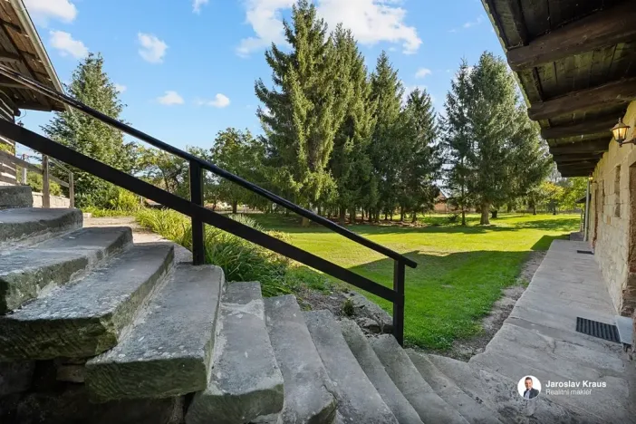 Prodej rodinného domu, Střevač, 226 m2