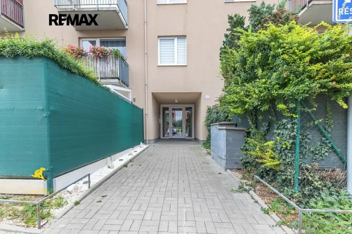 Pronájem bytu 2+kk, Hostivice, Žitná, 46 m2