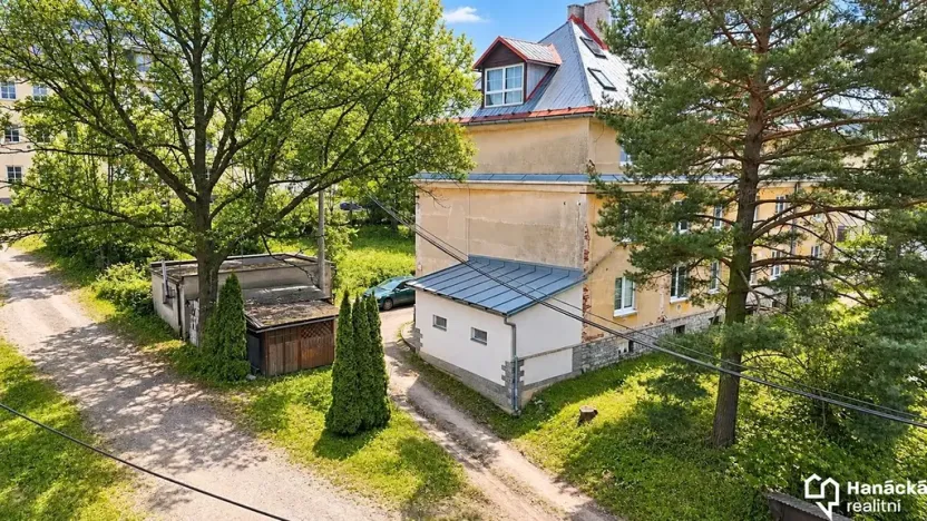 Prodej garáže, Jeseník, Husova, 20 m2