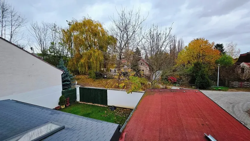 Pronájem bytu 2+kk, Praha - Běchovice, U vrby, 52 m2