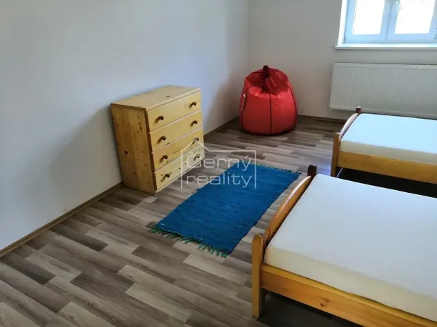 Pronájem bytu 2+kk, Pardubice, Okružní, 46 m2