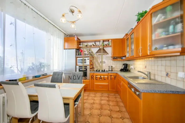 Prodej bytu 4+1, Plzeň, Kralovická, 85 m2