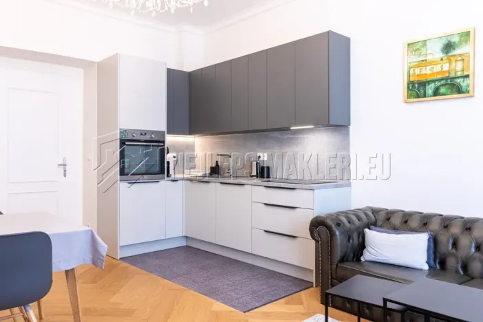 Pronájem bytu 2+kk, Praha - Vršovice, Orelská, 55 m2