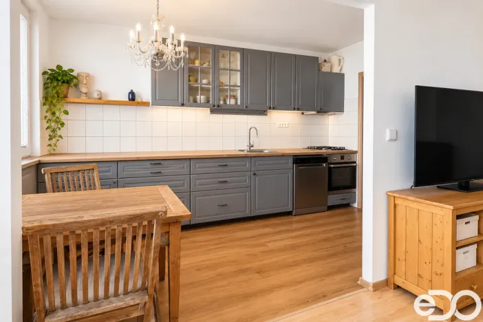 Prodej bytu 3+1, Praha, Hrabákova, 91 m2