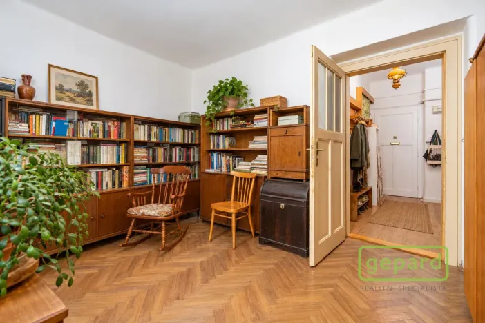 Prodej bytu 2+kk, Praha, V háji, 58 m2