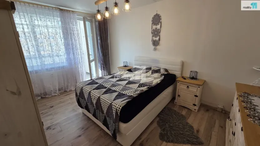 Prodej bytu 3+1, Chodov, Čs. odbojářů, 87 m2