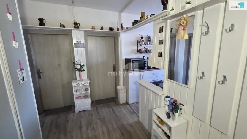 Prodej bytu 3+1, Chodov, Čs. odbojářů, 87 m2