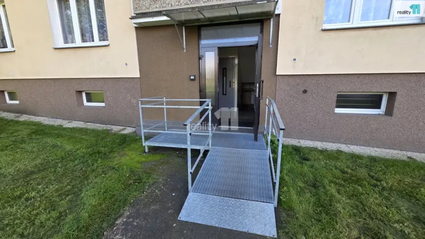 Prodej bytu 3+1, Chodov, Čs. odbojářů, 87 m2