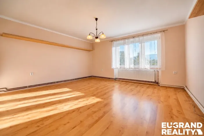 Prodej bytu 3+1, Liberec, Ostašovská, 71 m2