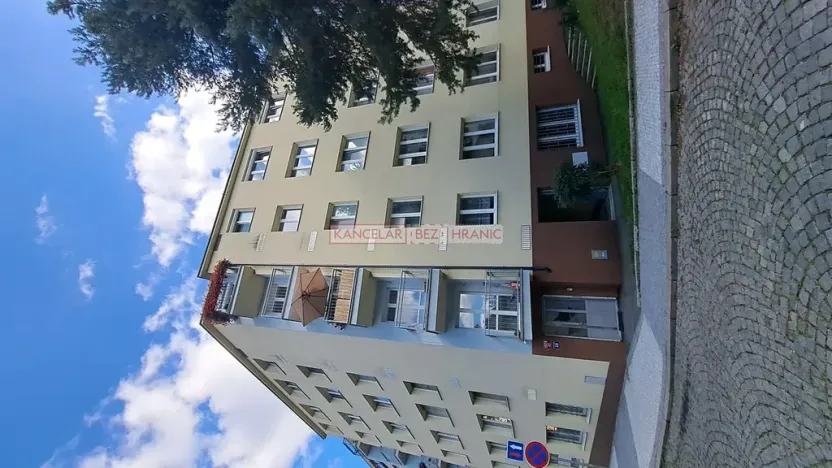 Pronájem bytu 1+kk, Praha - Nusle, Boleslavova, 35 m2