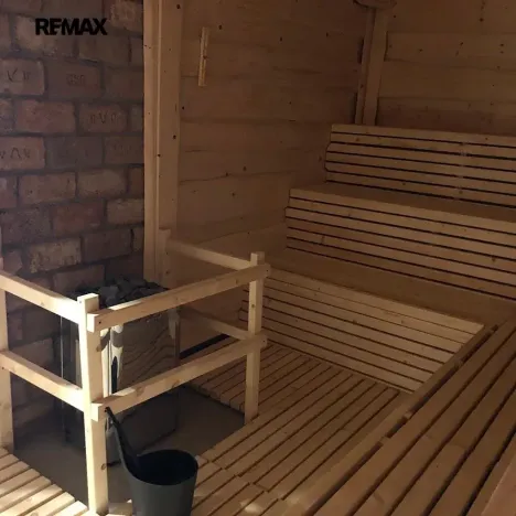 Prodej ubytování, Veselí nad Moravou, Národních mučedníků, 330 m2