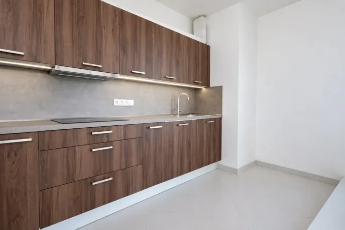 Pronájem bytu 2+kk, Praha - Hloubětín, Poděbradská, 53 m2