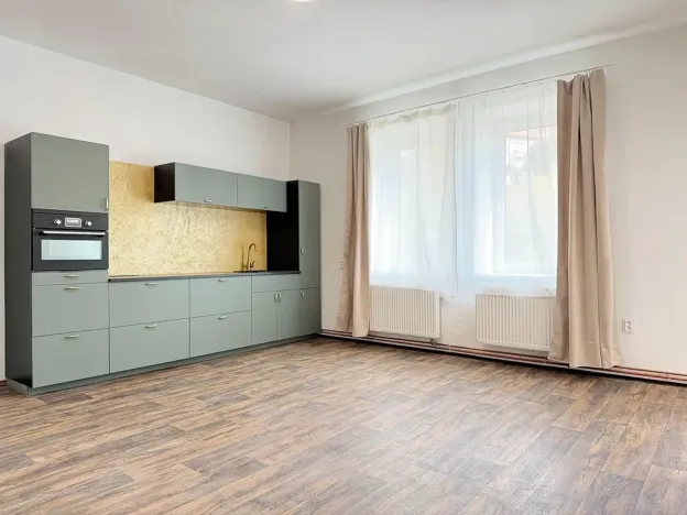 Pronájem bytu 2+1, 61 m², Dolení, Jilemnice