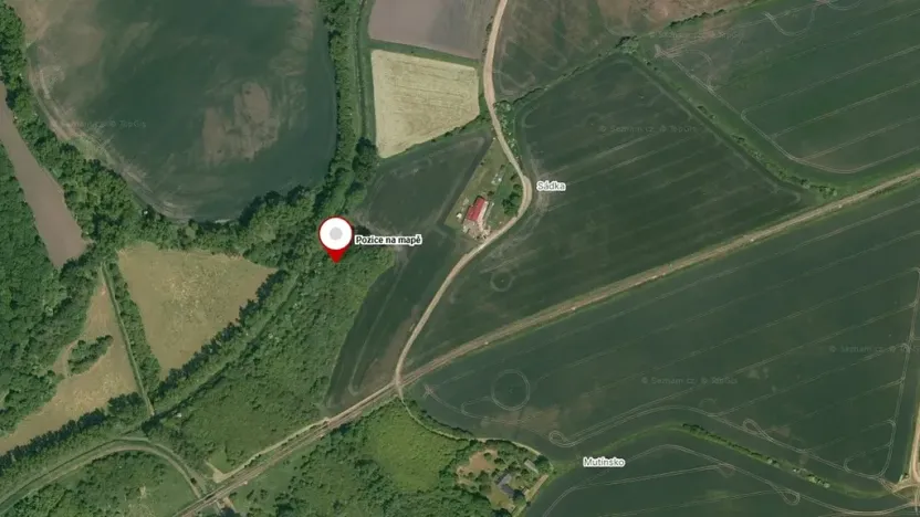 Prodej pole, Křinec, 1643 m2