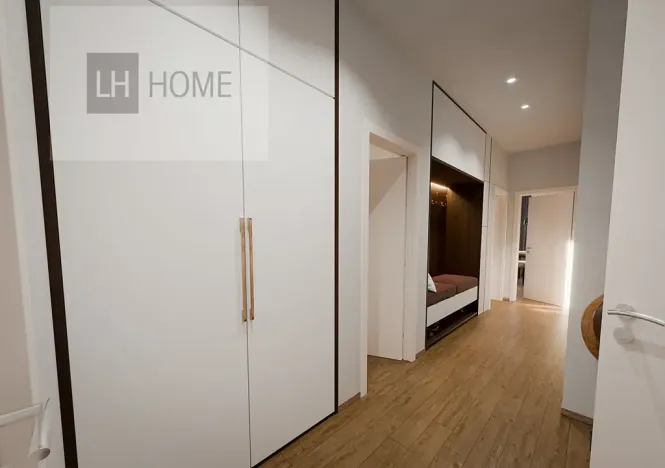 Prodej bytu 3+kk, České Budějovice, Čakovská, 84 m2