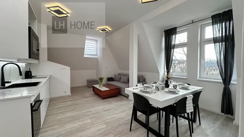 Pronájem bytu 4+kk, Karlovy Vary, 98 m2