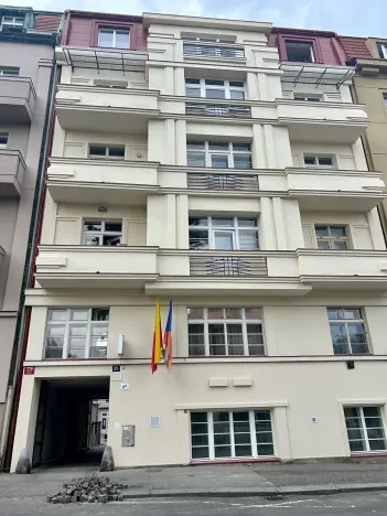 Prodej bytu 3+kk, Praha - Bubeneč, Českomalínská, 82 m2